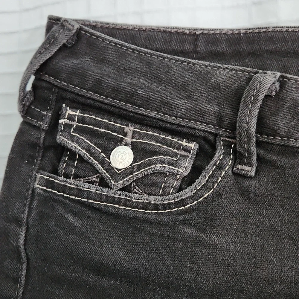 True Religion Joey Frayed Black Jeans Shorts - Picture 5 of 10